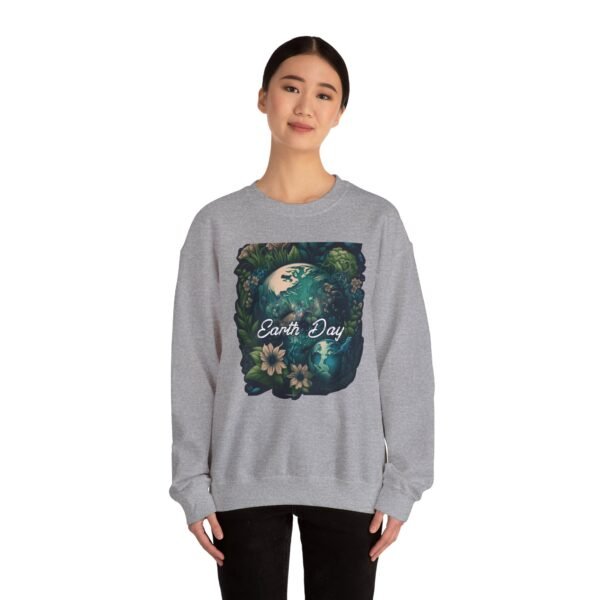 Unisex "ARTISTRY PRINTS" Heavy Blend™ Eco-Crewneck Sweatshirt - Image 30