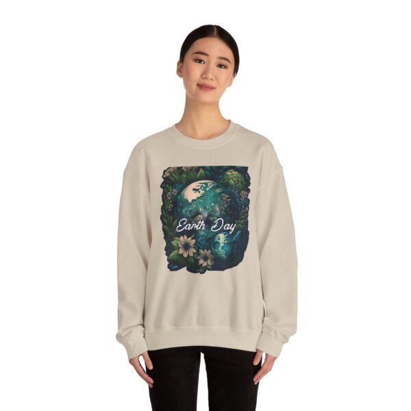Unisex "ARTISTRY PRINTS" Heavy Blend™ Eco-Crewneck Sweatshirt - Image 8