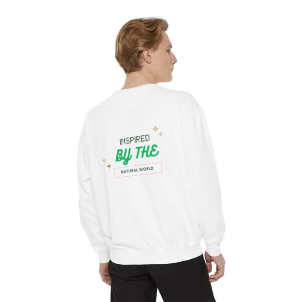Unisex "ARTISTRY PRINTS" Garment-Dyed Sweatshirt